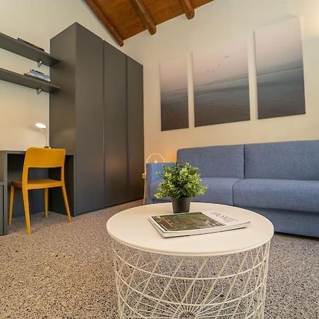 Moderno Appartamento A 200 Metri Dal Duomo 코모 외부 사진