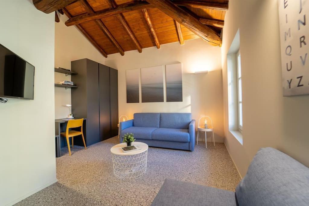 Moderno Appartamento A 200 Metri Dal Duomo 코모 외부 사진